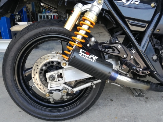 XJR400