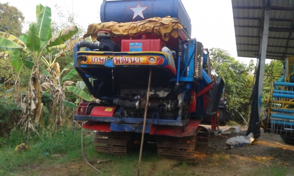 ขายรถเกี่ยวข้าว