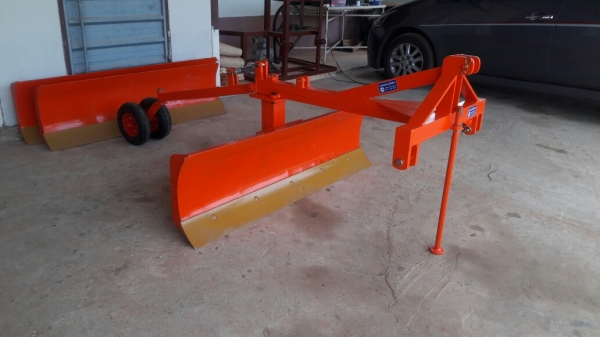 ขายชุดเกรดหลังรถเทรคเตอร์