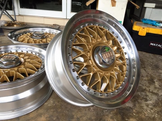 ขายล้อ WORK SERGE-Mesh15x6.5&quot; ET+35 5/114.3 สวยๆ