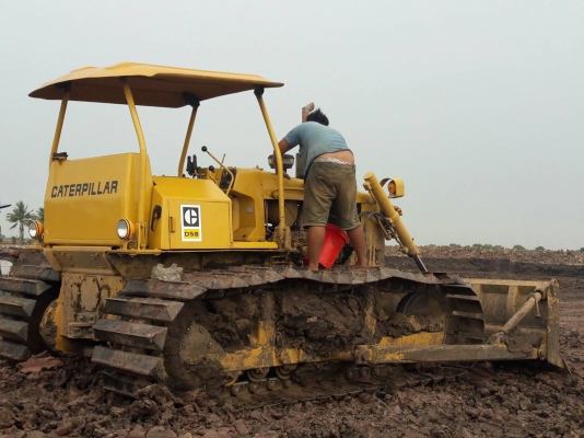 ขาย CAT D5B