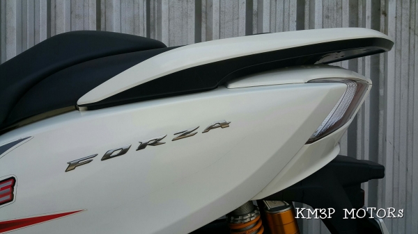 Forza 2558 ดาวน์ 39,000จบเลย วิ่ง2,000 โช๊ค Ohlin แท้ พร้อมใช้งาน Forza 2558 ดาวน์ 39,000จบเลย วิ่ง2,000 โช๊ค Ohlin แท้ พร้อมใช้งาน