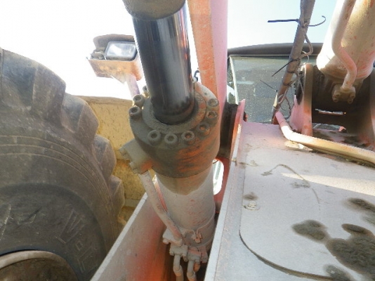 ขายรถตัก ยี่ห้อ TCM รุ่น ZW310-A ขายรถตัก ยี่ห้อ TCM รุ่น ZW310-A