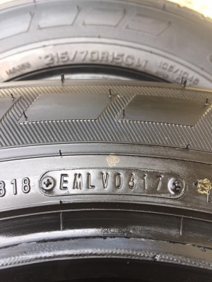 ขายยางป้ายแดง DUNLOP LT36 215-70-15 ปี17 ตุ่มอยู่ทุกเส้น ชุดละ 7,000 บาท ขายยางป้ายแดง DUNLOP LT36 215-70-15 ปี17 ตุ่มอยู่ทุกเส้น ชุดละ 7,000 บาท