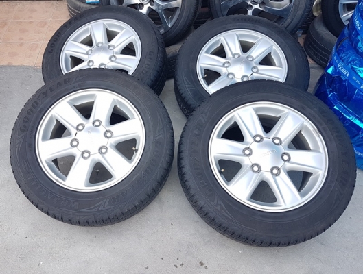 ขายล้อISUZU All 16 ยาง215/65/16 ปี 16 4 ล้อ