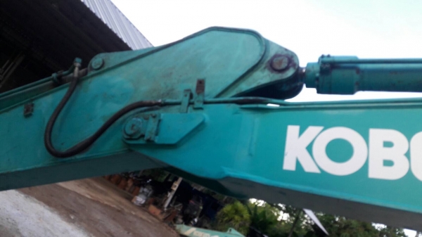 แมคโค KOBELCO มาร์ค 6 sk200