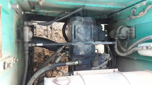 แมคโค KOBELCO มาร์ค 6 sk200