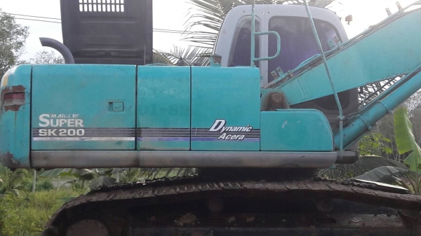 แมคโค KOBELCO มาร์ค 6 sk200 แมคโค KOBELCO มาร์ค 6 sk200