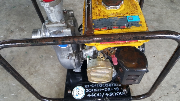 เข้าออก 2"&times; 2" นิ้ว ราคา3800 บาท 3.5 แรง 4 จังหวะ