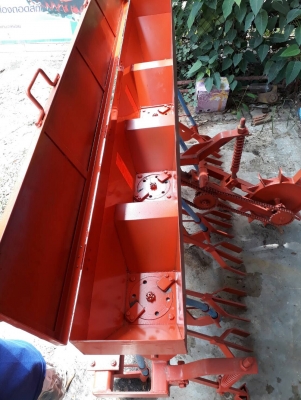 เครื่องหยอดข้าว