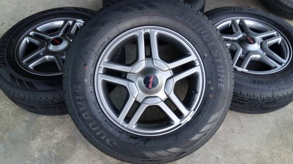 ขายล้อแม็กป้ายแดง dmax 16&quot;&times;6.5&quot; et41 สีรมดำ สนใจติดต่อร้าน ก.เจริญการยางครับ 081-3747940