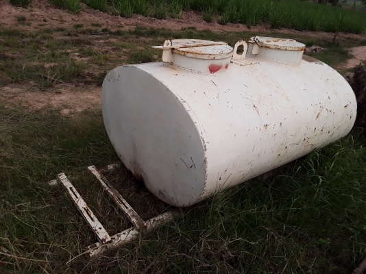 ถังน้ำมัน ถังน้ำมัน