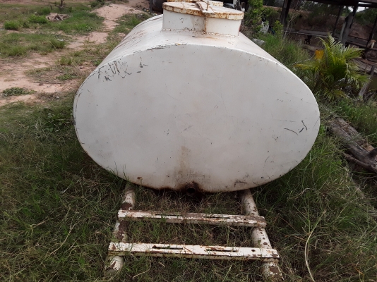 ถังน้ำมัน ถังน้ำมัน