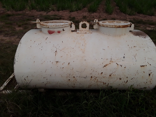 ถังน้ำมัน ถังน้ำมัน