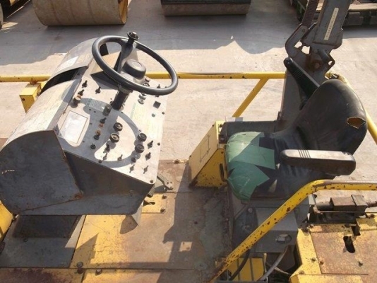 รถปูยาง Sumitomo HA60W-5 (ปู 6m)  ปี2003 นำเข้าจากญี่ปุ่น สินค้าอยู่ไทยแล้ว