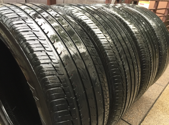 ยาง Maxxis 265 50 20 ปี14 ดอกเยอะ พร้อมใช้งาน ราคาไม่แพง ยาง Maxxis 265 50 20 ปี14 ดอกเยอะ พร้อมใช้งาน ราคาไม่แพง