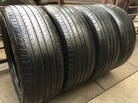 ยาง Maxxis 265 50 20 ปี14 ดอกเยอะ พร้อมใช้งาน ราคาไม่แพง