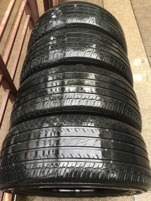 ยาง Maxxis 265 50 20 ปี14 ดอกเยอะ พร้อมใช้งาน ราคาไม่แพง