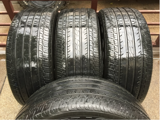 ยาง Maxxis 265 50 20 ปี14 ดอกเยอะ พร้อมใช้งาน ราคาไม่แพง