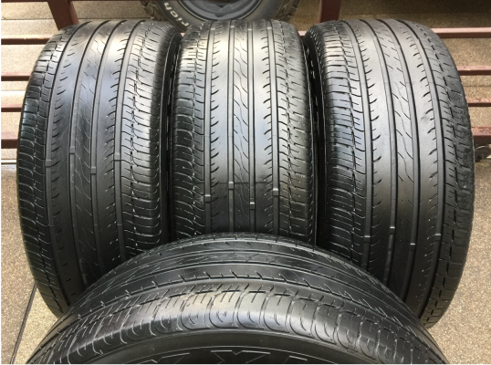 ยาง Maxxis 265 50 20 ปี14 ดอกเยอะ พร้อมใช้งาน ราคาไม่แพง