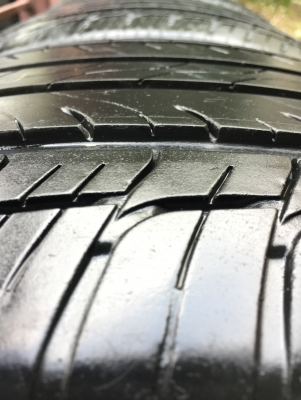 ยาง Maxxis 265 50 20 ปี14 ดอกเยอะ พร้อมใช้งาน ราคาไม่แพง