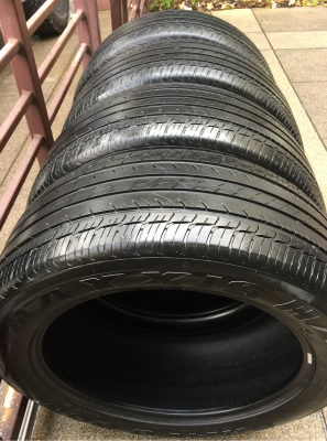 ยาง Maxxis 265 50 20 ปี14 ดอกเยอะ พร้อมใช้งาน ราคาไม่แพง