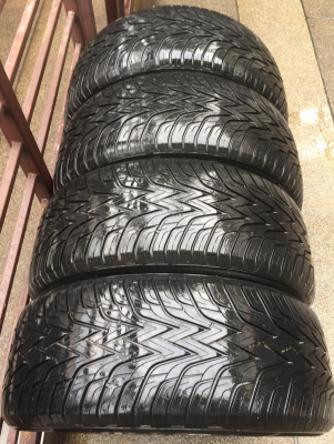 ยาง Aurora  265 50 20 กลางปี12 ดอกเต็ม ไม่มีปะ ราคาไม่แพง