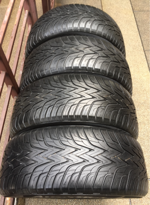 ยาง Aurora  265 50 20 กลางปี12 ดอกเต็ม ไม่มีปะ ราคาไม่แพง