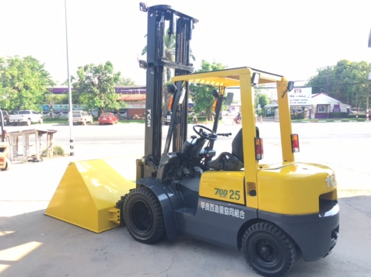 ขายรถโฟลคลิฟท์ TCM FD25Z5 ,เสายกสูง 5 เมตร , เครื่องยนต์ดีเซล ISUZU 4JG2 ,งาปรับคว่ำหงาย , ปุ้งกี๋ปากกว้าง 1.7 เมตร , รถนำเข้าแท้จากญี่ปุ่น 100\% ( รถไม่เคยใช้งานในเมืองไทย นำเข้าจากญี่ปุ่น ) ขายรถโฟลคลิฟท์ TCM FD25Z5 ,เสายกสูง 5 เมตร , เครื่องยนต์ดีเซล ISUZU 4JG2 ,งาปรับคว่ำหงาย , ปุ้งกี๋ปากกว้าง 1.7 เมตร , รถนำเข้าแท้จากญี่ปุ่น 100\% ( รถไม่เคยใช้งานในเมืองไทย นำเข้าจากญี่ปุ่น )