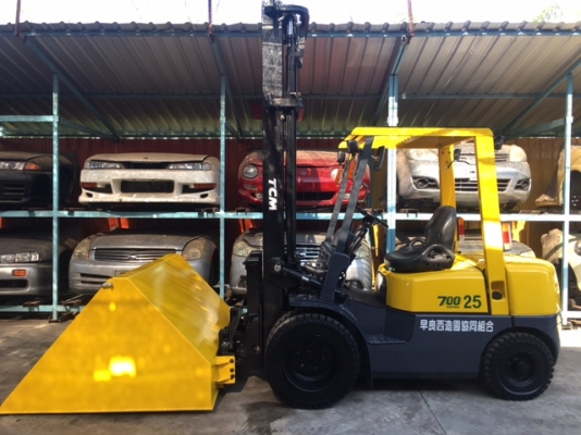 ขายรถโฟลคลิฟท์ TCM FD25Z5 ,เสายกสูง 5 เมตร , เครื่องยนต์ดีเซล ISUZU 4JG2 ,งาปรับคว่ำหงาย , ปุ้งกี๋ปากกว้าง 1.7 เมตร , รถนำเข้าแท้จากญี่ปุ่น 100\% ( รถไม่เคยใช้งานในเมืองไทย นำเข้าจากญี่ปุ่น ) ขายรถโฟลคลิฟท์ TCM FD25Z5 ,เสายกสูง 5 เมตร , เครื่องยนต์ดีเซล ISUZU 4JG2 ,งาปรับคว่ำหงาย , ปุ้งกี๋ปากกว้าง 1.7 เมตร , รถนำเข้าแท้จากญี่ปุ่น 100\% ( รถไม่เคยใช้งานในเมืองไทย นำเข้าจากญี่ปุ่น )