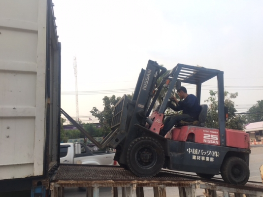 ขายรถโฟลคลิฟท์แท้ จากญี่ปุ่น NISSAN FD25 , เครื่องยนต์ดีเซล ,เกียร์คลัทร์, เสายกสูง 3.0 เมตร ,งาฮิ้งฟอร์ค งาเท, แถมฟรีปุ้งกี๋ รถนำเข้าจากญี่ปุ่น 100\% ขายรถโฟลคลิฟท์แท้ จากญี่ปุ่น NISSAN FD25 , เครื่องยนต์ดีเซล ,เกียร์คลัทร์, เสายกสูง 3.0 เมตร ,งาฮิ้งฟอร์ค งาเท, แถมฟรีปุ้งกี๋ รถนำเข้าจากญี่ปุ่น 100\%