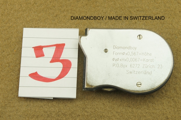 ไมโครมิเตอร์วัดเพชร DIAMONDBOY / MADE IN SWITZERLAND ไมโครมิเตอร์วัดเพชร DIAMONDBOY / MADE IN SWITZERLAND