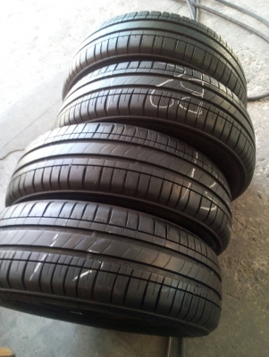 185/70R13 MICHELIN ENERGY XM-2 ปี14 สวยมาก ไม่มีปะ โทร.063-286-3551 ตจว.ส่งได้ครับ 185/70R13 MICHELIN ENERGY XM-2 ปี14 สวยมาก ไม่มีปะ โทร.063-286-3551 ตจว.ส่งได้ครับ