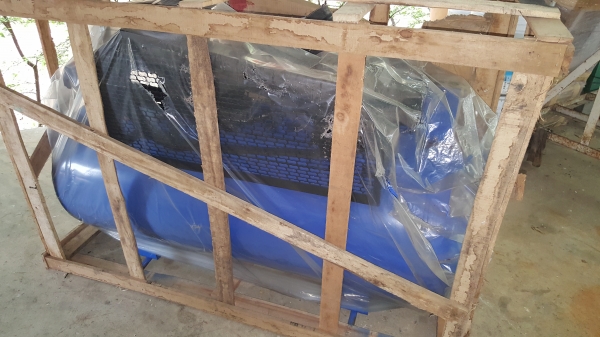 4 แรง 3 หัว ถัง 200 ลิตร ไฟ 380 V ราคา   รหัสสินค้า D2 - 15