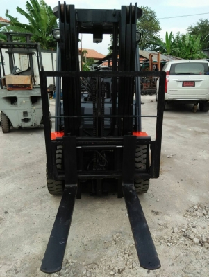 รถโฟรคลิฟท์ โตโยต้า รุ่น 8 ดีเซล