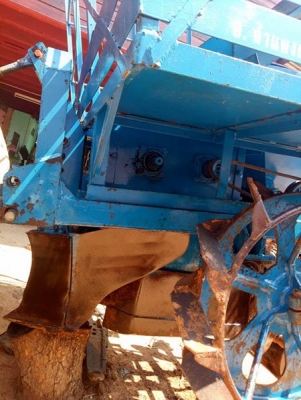 หางหยอดอ้อยสีกำแพงแสนร่องคู่39000