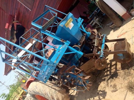 หางหยอดอ้อยสีกำแพงแสนร่องคู่39000