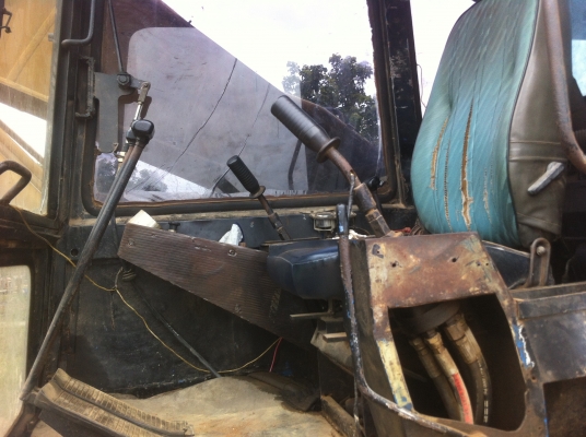 Cat E200B เครื่อง 6D14 turbo สภาพดี ปั้ม K3V แรงดีไม่โหลด โซ่หนา