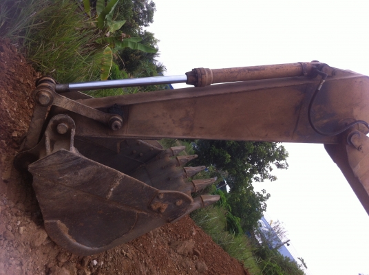 Cat E200B เครื่อง 6D14 turbo สภาพดี ปั้ม K3V แรงดีไม่โหลด โซ่หนา