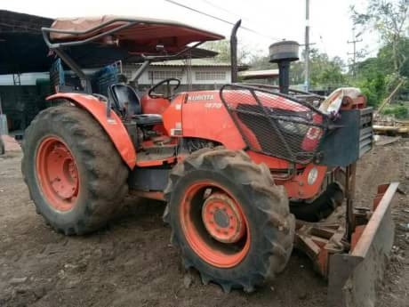 KUBOTA M7040