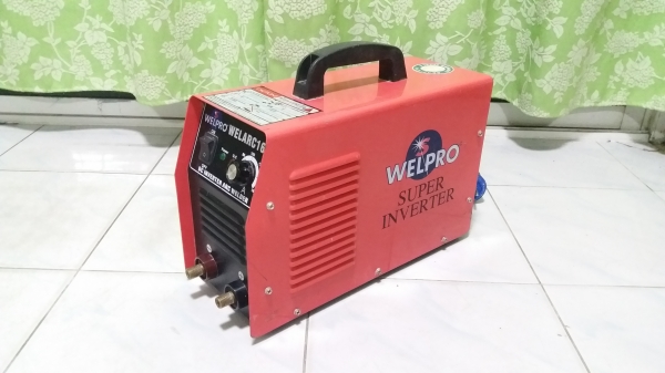 ตู้เชื่อมระบบอินเวอร์เตอร์เวลโปร ขนาด 160A สภาพดีมากครับ ครบๆพร้อมใช้ครับ ตู้เชื่อมระบบอินเวอร์เตอร์เวลโปร ขนาด 160A สภาพดีมากครับ ครบๆพร้อมใช้ครับ