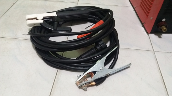 ตู้เชื่อมระบบอินเวอร์เตอร์เวลโปร ขนาด 160A สภาพดีมากครับ ครบๆพร้อมใช้ครับ ตู้เชื่อมระบบอินเวอร์เตอร์เวลโปร ขนาด 160A สภาพดีมากครับ ครบๆพร้อมใช้ครับ