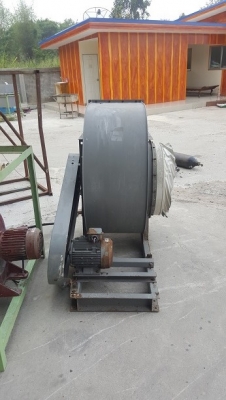 ขายโบเวอร์มอเตอร์ 5 แรงม้า 1 เครื่อง 15,000 บาท