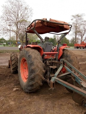 KUBOTA M 7040 ปี52 ราคา 355,000 บาท 4,530 ชม. เครื่องดี เกียร์แรง ยางดี. (ใบมีด-หาง 6) เอกสารเล่มทะเบียน รถอยู่ จ.ศรีษะเกศ 0610710295 ไอดีไลน์ 0610710295 KUBOTA M 7040 ปี52 ราคา 355,000 บาท 4,530 ชม. เครื่องดี เกียร์แรง ยางดี. (ใบมีด-หาง 6) เอกสารเล่มทะเบียน รถอยู่ จ.ศรีษะเกศ 0610710295 ไอดีไลน์ 0610710295