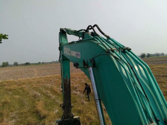ขาย 1,290,000 KOBELCO sk 200-6 YN 09 ไฟฟ้าครบ เครื่องดี ปั้มแรง เอวแน่น ช่วงล่างเต็ม เล่มทะเบียน รถอยู่ นครสวรรค์ 090-772-3710 090-772-3708