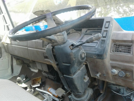 กระบะท้ายลาด Hino KM777 มีมอเตอร์วินซ์