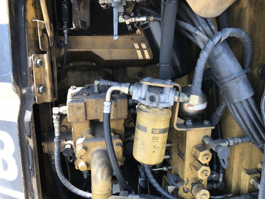 CAT 313BCR มีไลน์หัวกระแทก สภาพสวย นำเข้าจากญี่ปุ่น