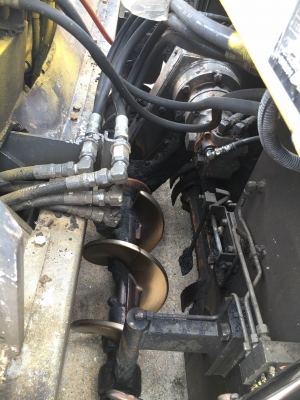 Sumittomo HA60C-3 รถปูยาง 6 เมตร แทรคยาง* นำเข้าจากญี่ปุ่น  โทร. 080-6565422 (หนิง)