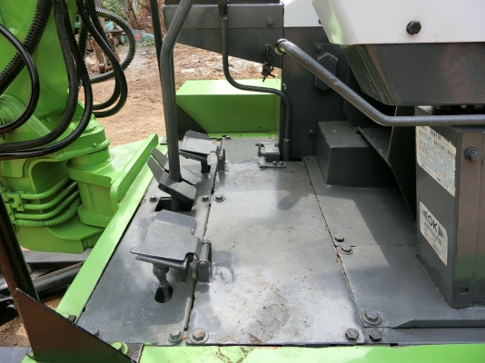 รถขุด MITSUBISHI ME035 ระบบไว เครื่องสวย เอวแน่น คอนโทนสั้น ปั้มนิ้ว แทรคเหล็ก เก่านอกญี่ปุ่น ราคา 330,000 บาท สนใจติดต่อ:096-5411713 หรือ 092-5768909