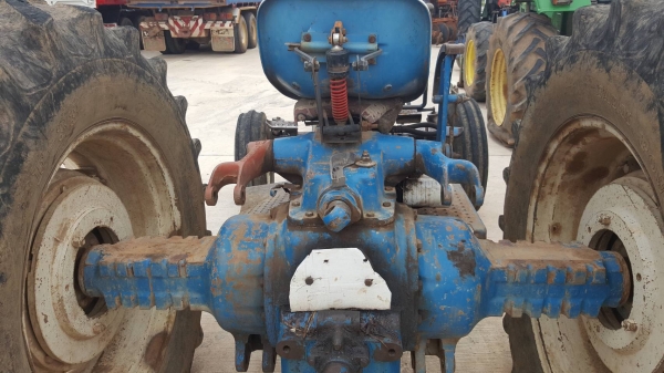 ขาย รถไถ FORD 6600 T3 สภาพตามรูปที่ลงประกาศ ไม่มีอุปกรณ์ เอกสารเล่มทะเบียนครบ ขาย รถไถ FORD 6600 T3 สภาพตามรูปที่ลงประกาศ ไม่มีอุปกรณ์ เอกสารเล่มทะเบียนครบ